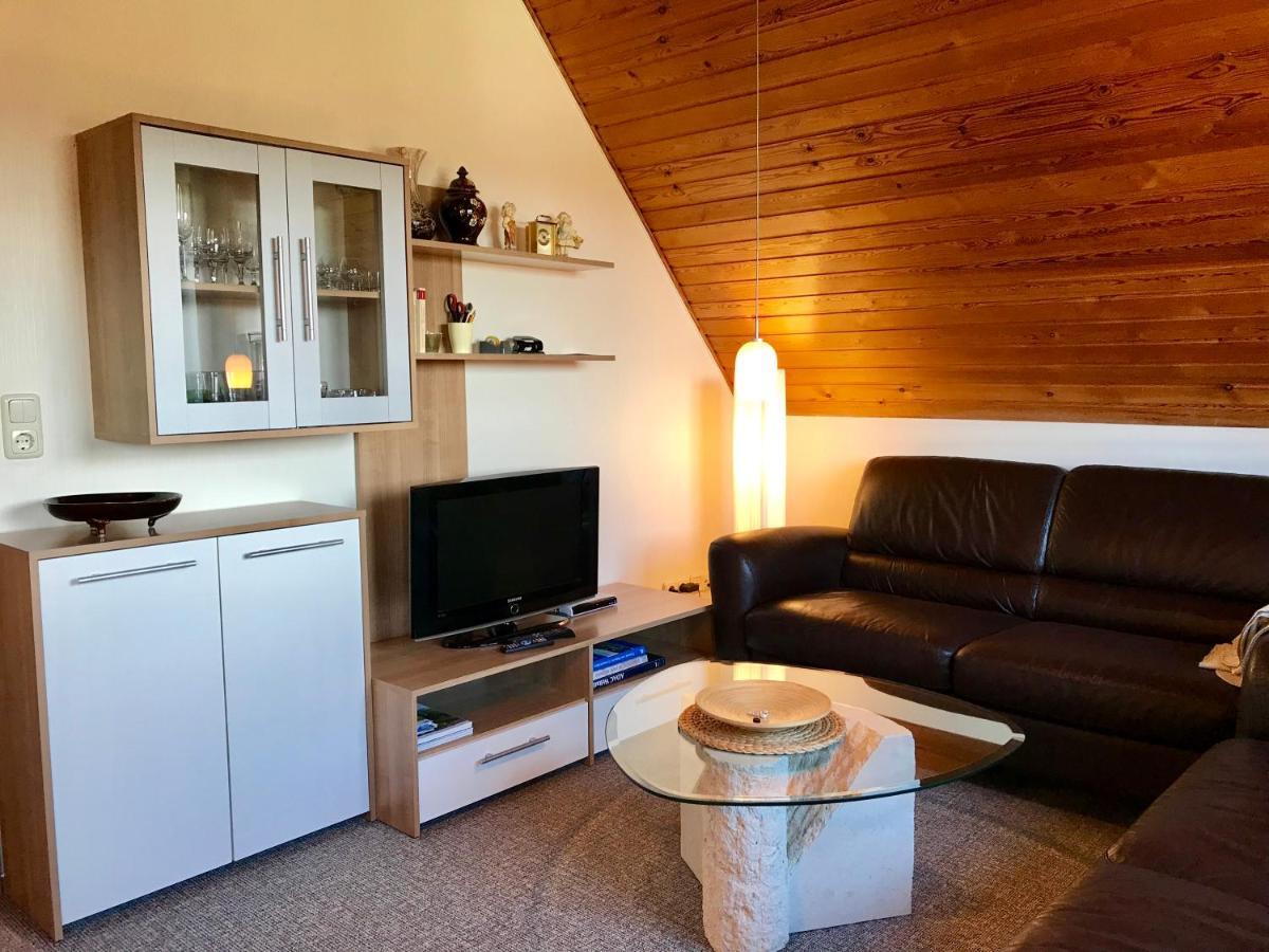 Mal Steinbock _ Ferienwohnung Anni Malente Extérieur photo